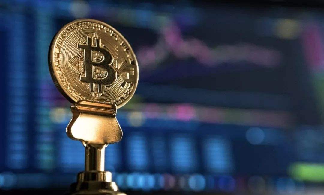 “笼中困牛”比特币重返13000美元