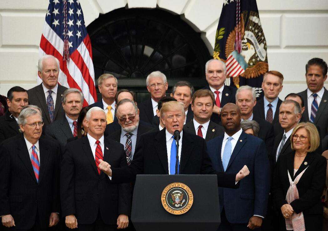 美国国会共和党和民主党小组推出折中刺激法案，规模为9080亿美元