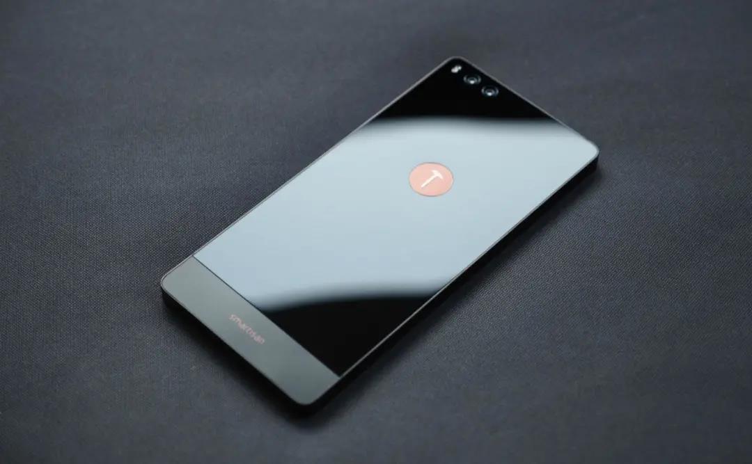 瑞幸重新放开加盟，坚果回应暂停手机业务